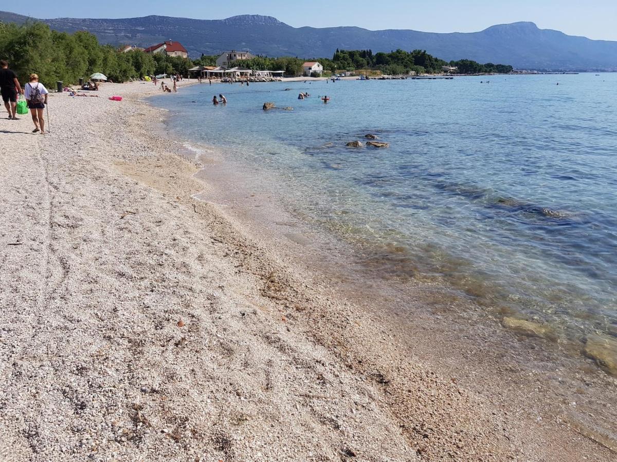 Villa Fides With Private Pool, Garden And Sea View Kaštel Novi Extérieur photo
